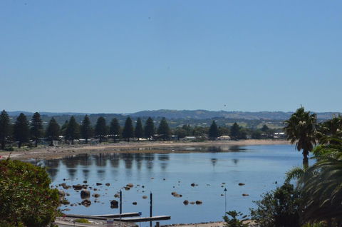 The Bluff Resort Apartments - Mackay Tourism 20