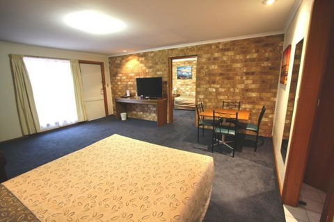 Clare Central - Mackay Tourism 13