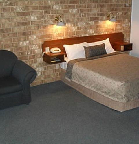 Clare Central - Mackay Tourism 21