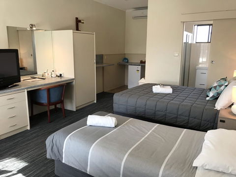 Robetown Motor Inn & Apartments - Mackay Tourism 33