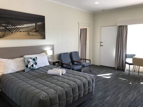 Robetown Motor Inn & Apartments - Mackay Tourism 19