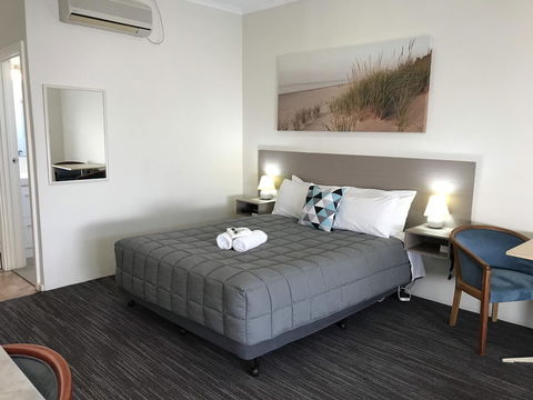 Robetown Motor Inn & Apartments - Mackay Tourism 25