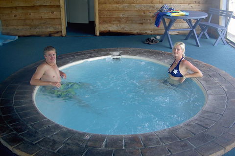 Robetown Motor Inn & Apartments - Mackay Tourism 5