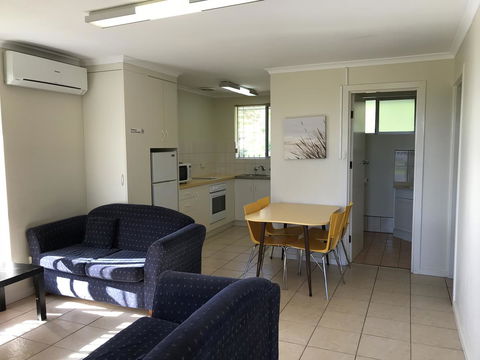 Robetown Motor Inn & Apartments - Mackay Tourism 35