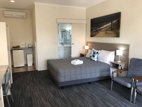 Robetown Motor Inn & Apartments - Mackay Tourism 20
