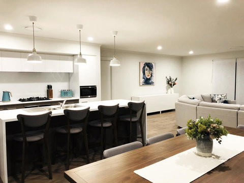 Villa Canto - Mackay Tourism 1