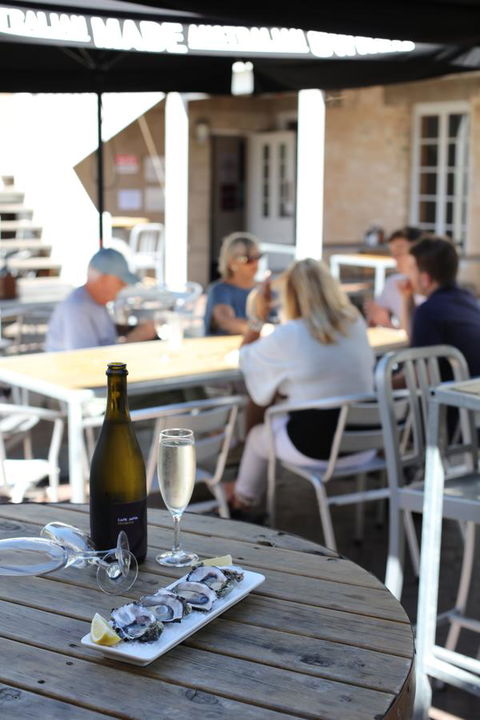 Caledonian Inn - Mackay Tourism 16