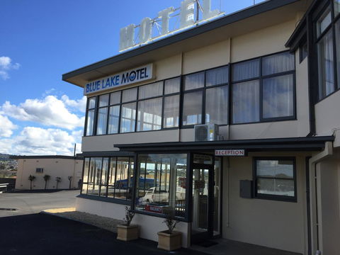 Blue Lake Motel - Mackay Tourism 23