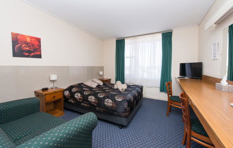 Blue Lake Motel - Mackay Tourism 14