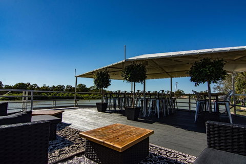 Murray River Queen - Mackay Tourism 24