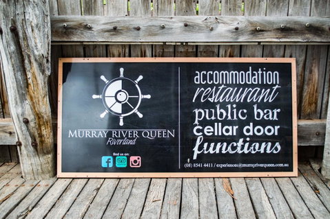 Murray River Queen - Mackay Tourism 11