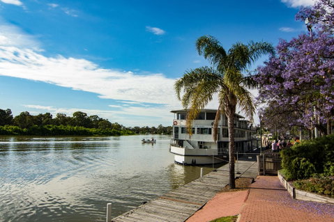 Murray River Queen - Mackay Tourism 14