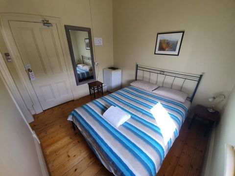 Pier Hotel Port Lincoln - Mackay Tourism 14