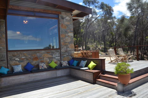Of Stone & Wood Guesthouse - Mackay Tourism 26