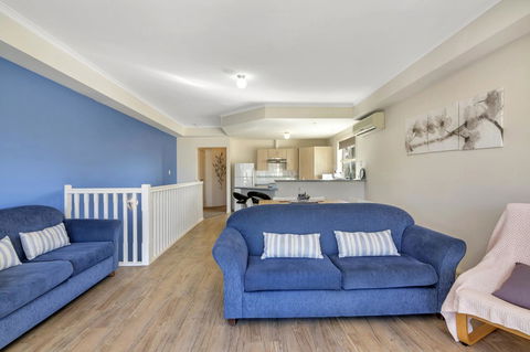 The Lighthouse - Port Willunga - C21 SouthCoast Holidays - Mackay Tourism 7