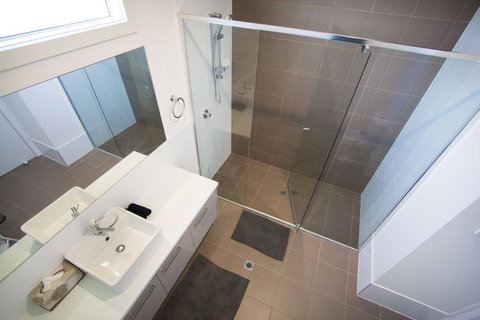 Villa Serra - Mackay Tourism 7