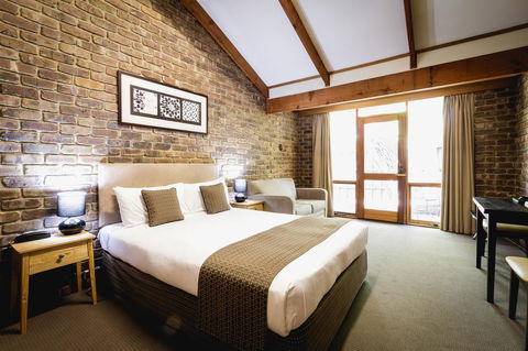 The Lodge By Manna - Mackay Tourism 4