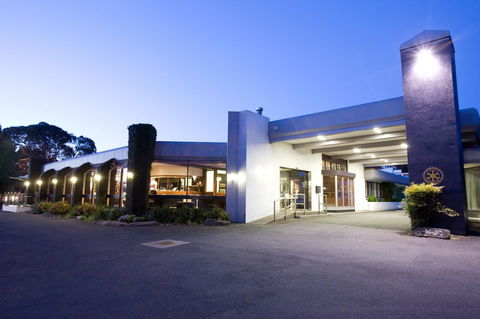 The Commodore - Mackay Tourism 1