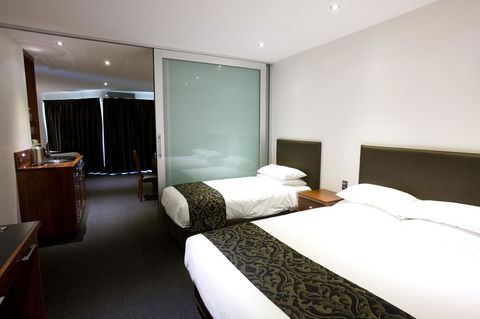 The Commodore - Mackay Tourism 9