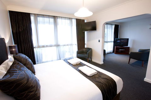 The Commodore - Mackay Tourism 33