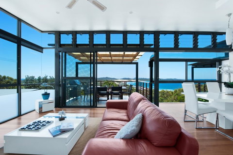 One Mile Retreat - Mackay Tourism 0