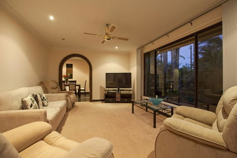 The Palms - Mackay Tourism 18