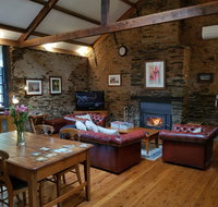 William Hunt's Retreat - Cypress Studio - Mackay Tourism