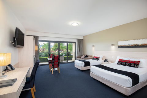 The Barn Accommodation - Mackay Tourism 30