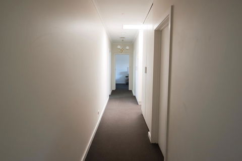 The Barn Accommodation - Mackay Tourism 44