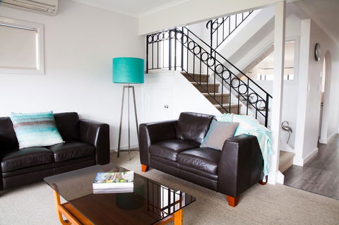 Mariners Cay Apartment - Mackay Tourism 12