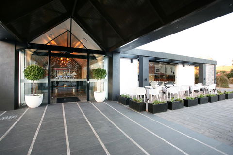 Ellen Hotel - Mackay Tourism 22