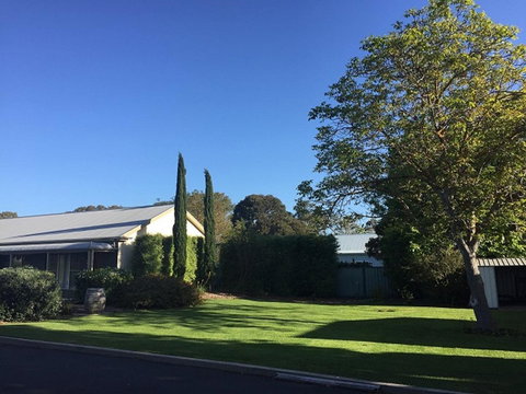 Alexander Cameron Suites - Mackay Tourism 2