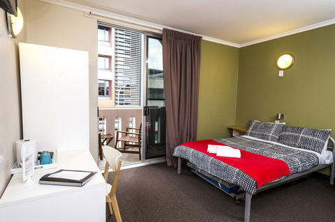 YHA Adelaide Central - Mackay Tourism 31