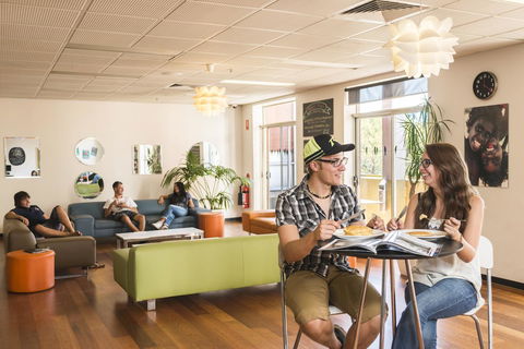 YHA Adelaide Central - Mackay Tourism 35