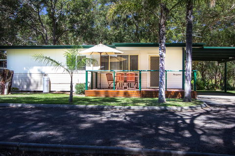 The Retreat Port Stephens - Mackay Tourism 12