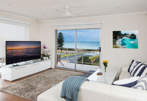 Stylish 3 Bedroom Beachview Apartment - Mackay Tourism 0