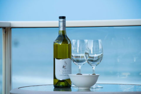 Stylish 3 Bedroom Beachview Apartment - Mackay Tourism 4
