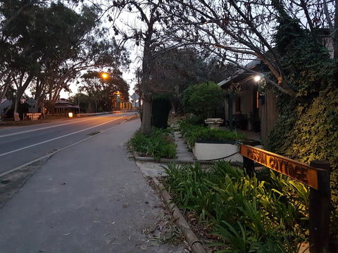 Possum Cottage - Mackay Tourism 12