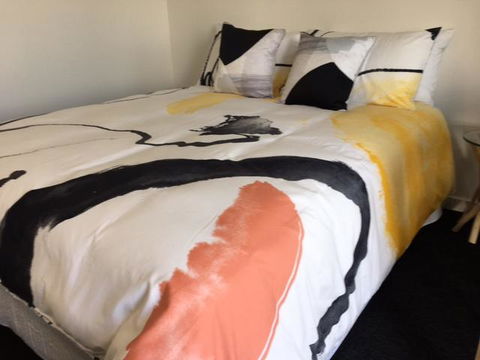 Port Lincoln Shark Apartment 3 - Mackay Tourism 10