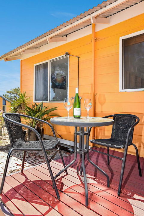 Casa Capri - Aldinga Beach - C21 SouthCoast Holidays - Mackay Tourism 0