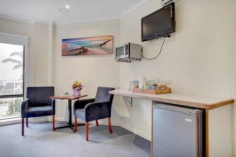 Navigators Motel & Diner - Mackay Tourism 7
