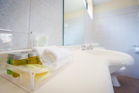 Abcot Inn - Mackay Tourism 6