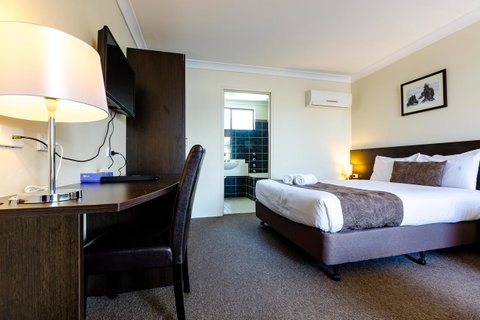 Abcot Inn - Mackay Tourism 13