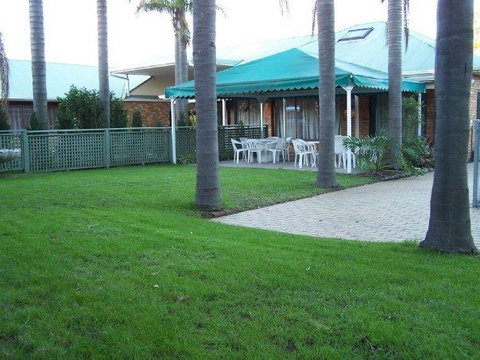 Abcot Inn - Mackay Tourism 23
