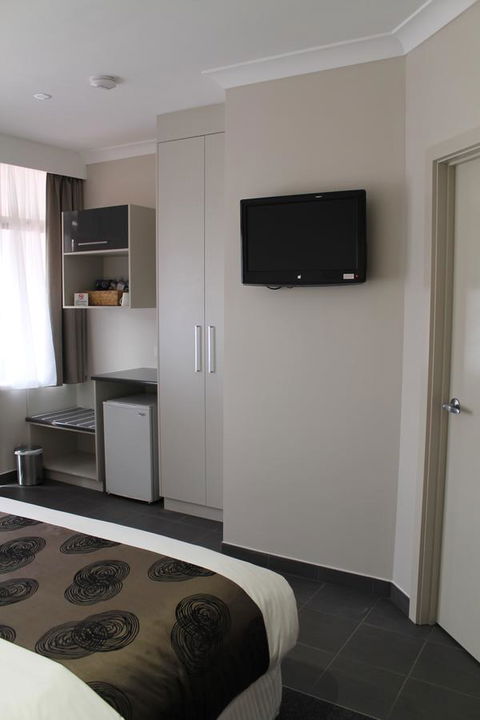 Robe Central Motel - Mackay Tourism 6