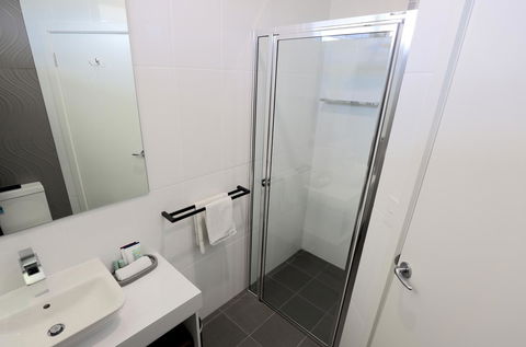 Robe Central Motel - Mackay Tourism 37