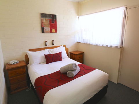 Robe Central Motel - Mackay Tourism 21