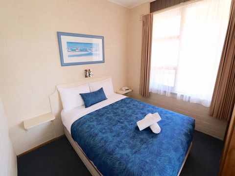 Robe Central Motel - Mackay Tourism 5