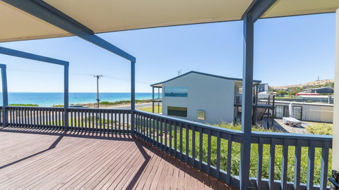 Sandy Feet 31 Gold Coast Drive - Mackay Tourism 5