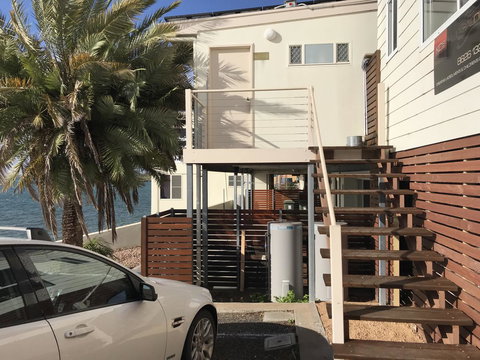 Beachside & Jetty View Apartment 6 - Captain\'s Apt - Mackay Tourism 35